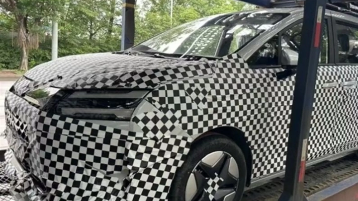 Новый гибридный семейный внедорожник от Wuling-Badge MPV
