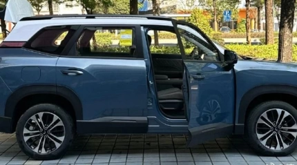 Wuling Motors анонсирует выпуск нового кроссовера Xingguang 560